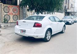 Dodge Avenger